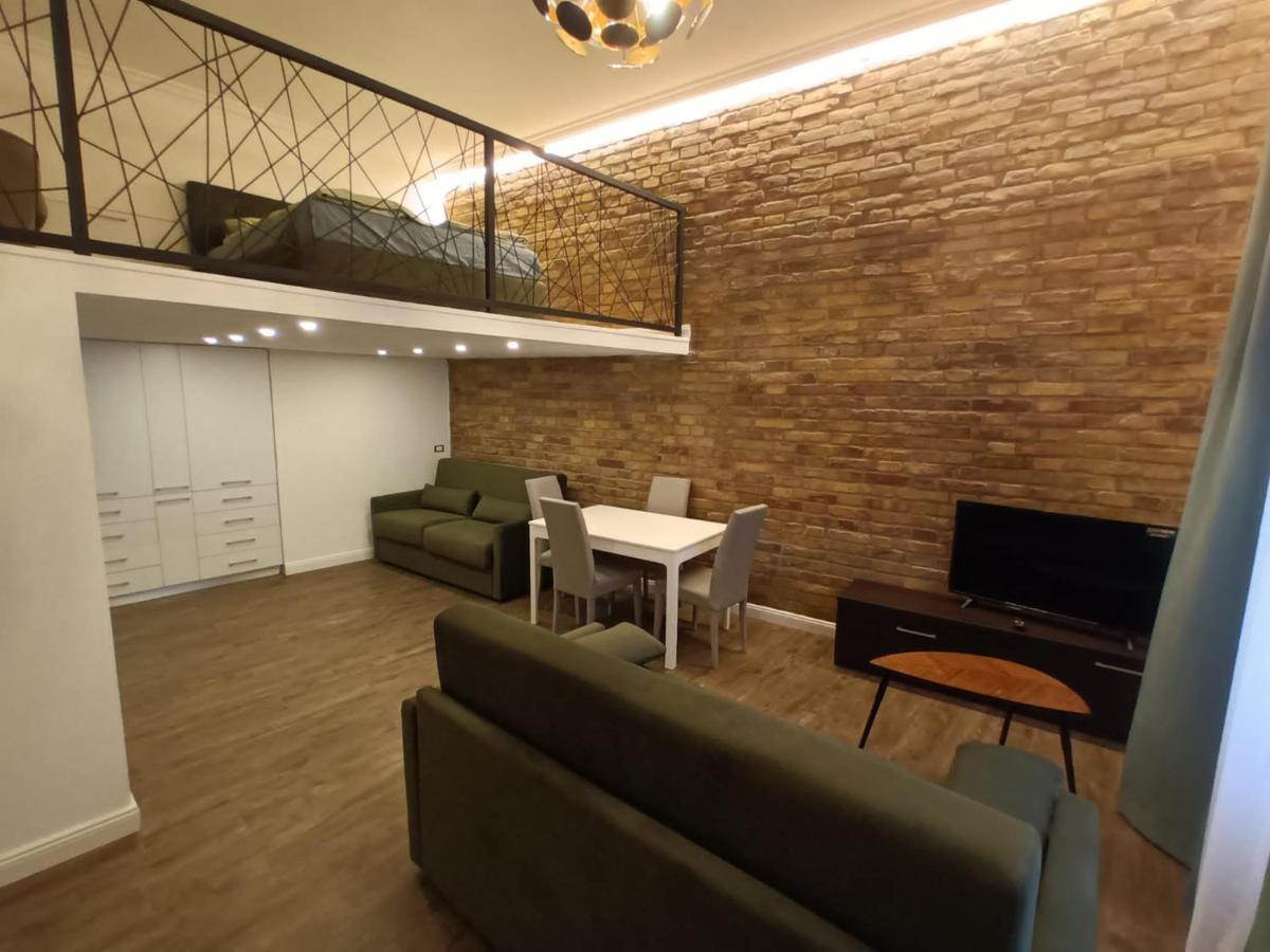 Duna River Shining Apartments Budapesta Exterior foto