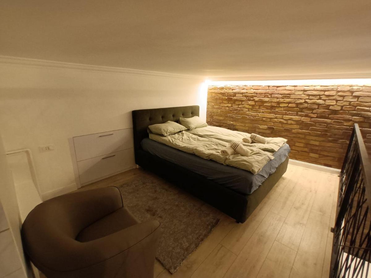 Duna River Shining Apartments Budapesta Exterior foto